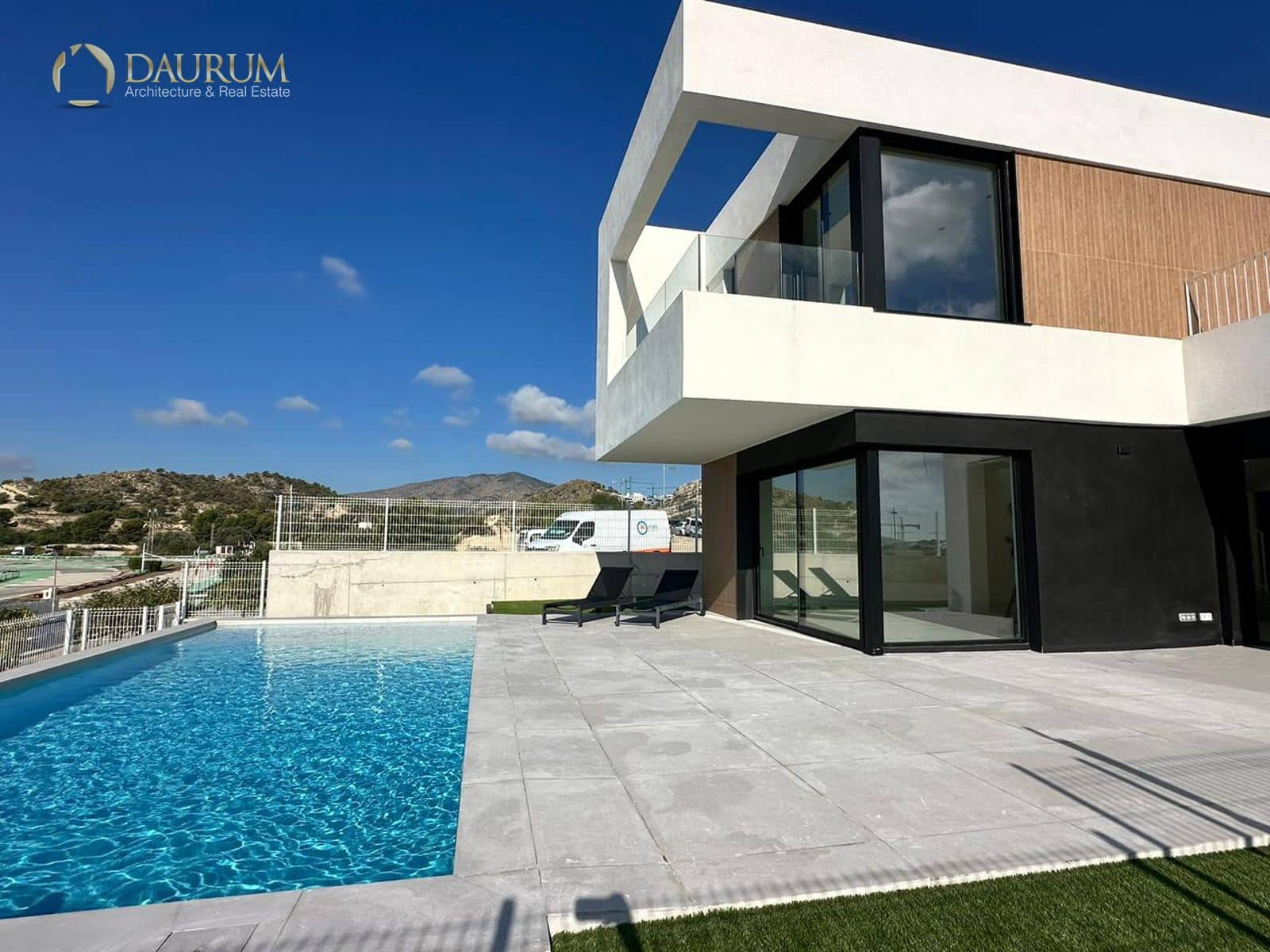 3 bedroom Villa for sale in Finestrat with pool garage - € 850,000 (Ref: 9369252)
