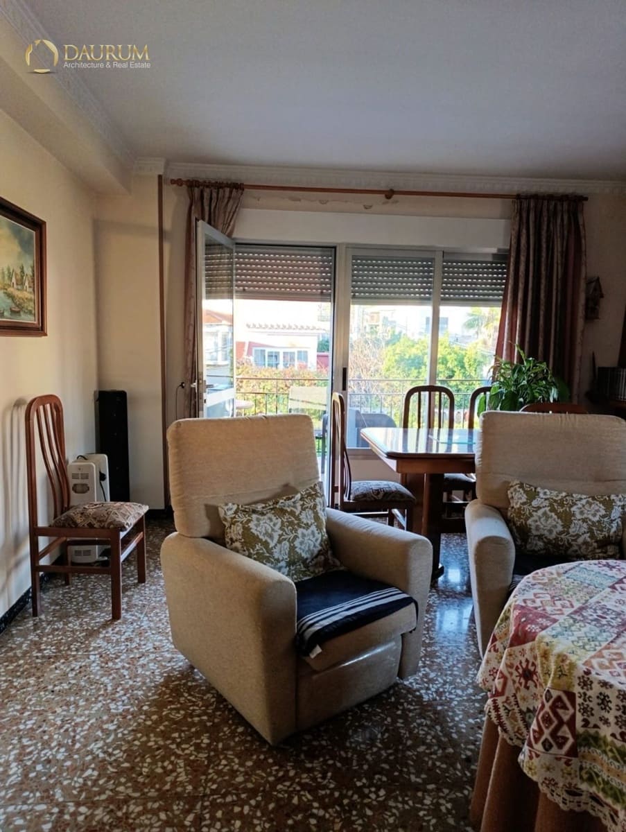 6 bedroom Villa for sale in Polop with garage - € 450,000 (Ref: 9378206)