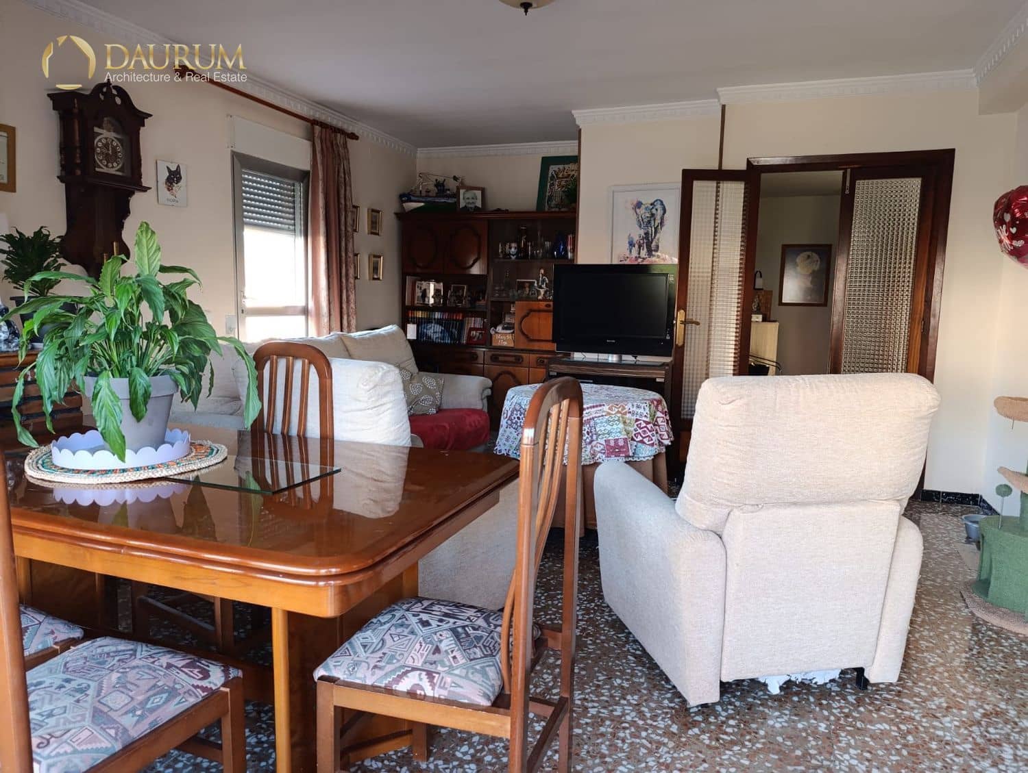 6 bedroom Villa for sale in Polop with garage - € 450,000 (Ref: 9378206)