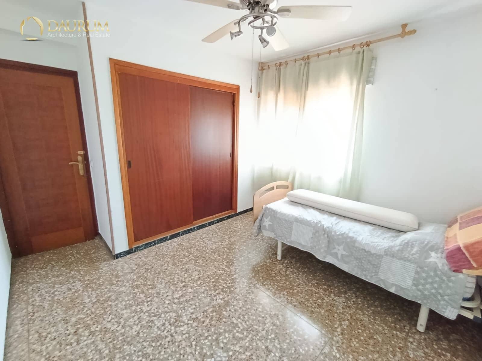 6 slaapkamer Villa te koop in Polop met garage - € 350.000 (Ref: 9378206)