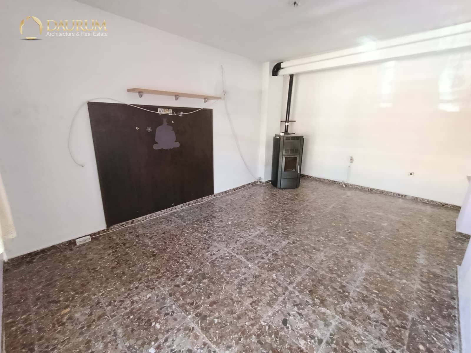 6 slaapkamer Villa te koop in Polop met garage - € 350.000 (Ref: 9378206)