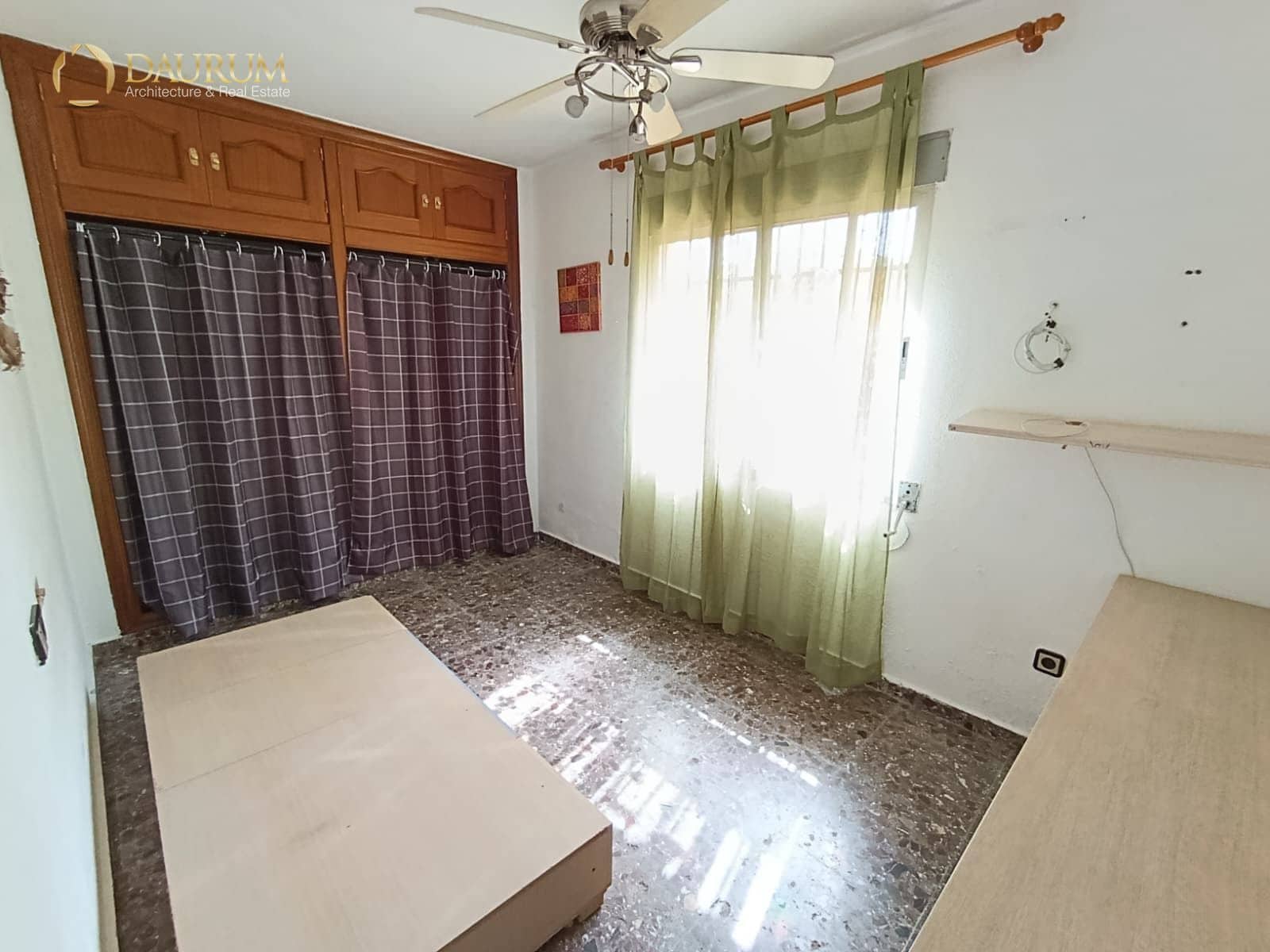 6 slaapkamer Villa te koop in Polop met garage - € 350.000 (Ref: 9378206)