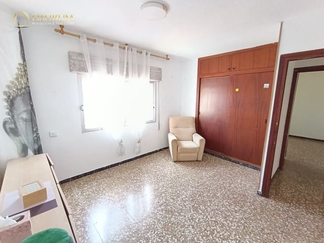 6 slaapkamer Villa te koop in Polop met garage - € 350.000 (Ref: 9378206)