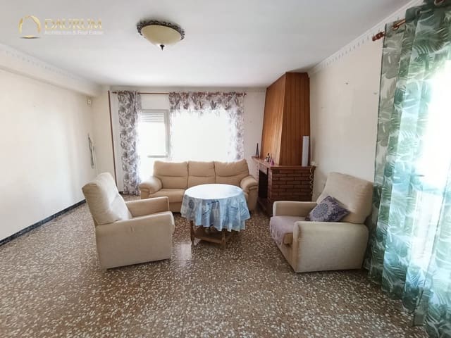 6 slaapkamer Villa te koop in Polop met garage - € 350.000 (Ref: 9378206)