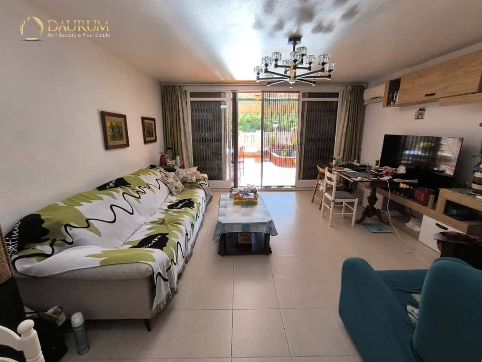 4 Zimmer Haus zu verkaufen in Alicante / Alacant Stadt mit Garage - 380.000 € (Ref: 9378207)