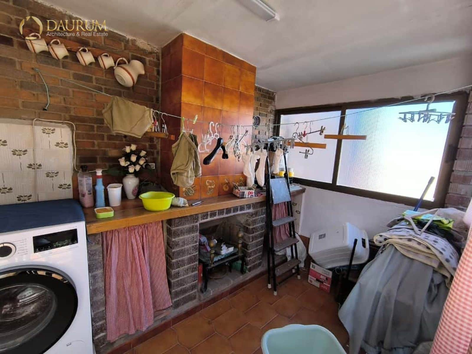 4 Zimmer Haus zu verkaufen in Alicante / Alacant Stadt mit Garage - 380.000 € (Ref: 9378207)