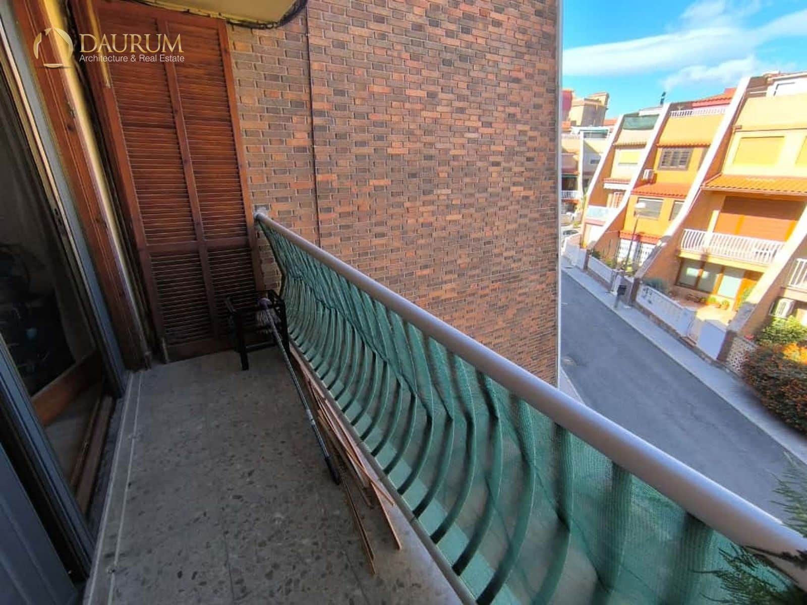 4 Zimmer Haus zu verkaufen in Alicante / Alacant Stadt mit Garage - 380.000 € (Ref: 9378207)