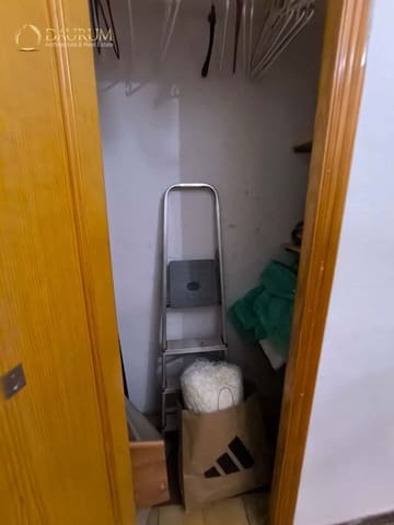 3 soveværelse Lejlighed til salg i Carolinas Bajas, Alicante by - € 133.000 (Ref: 9379894)