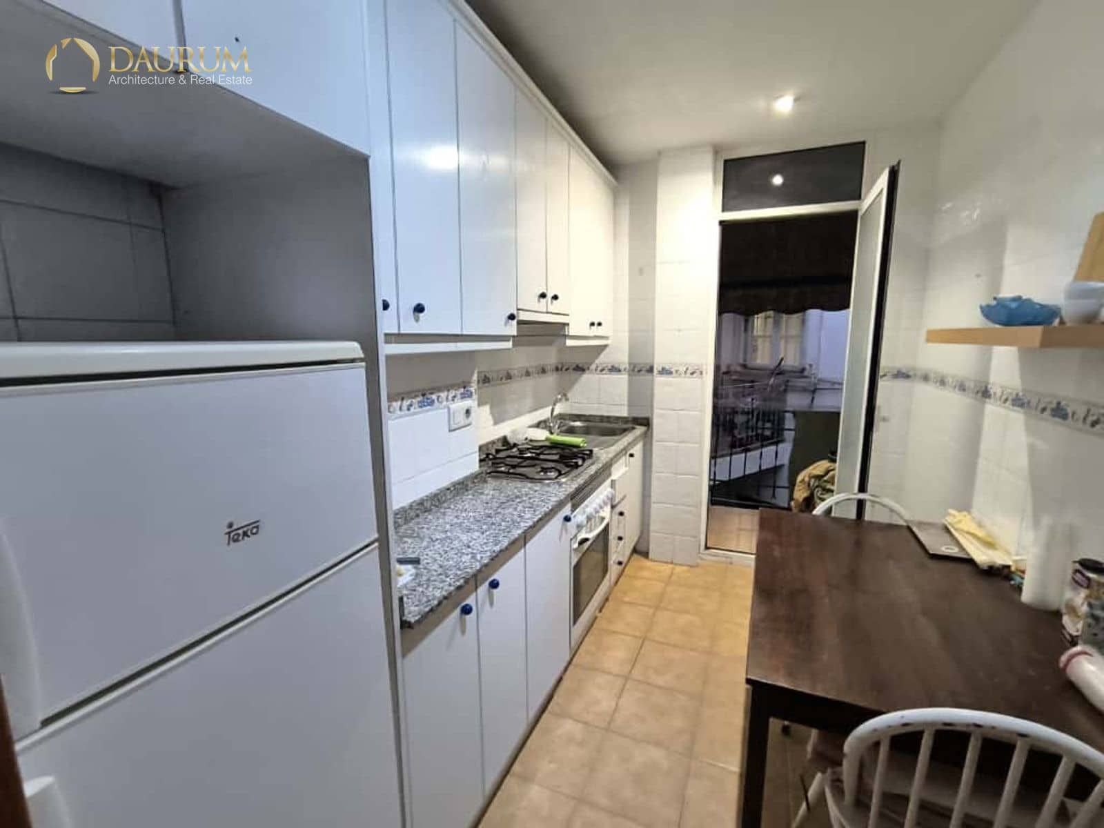 3 soveværelse Lejlighed til salg i Alicante by - € 133.000 (Ref: 9379894)