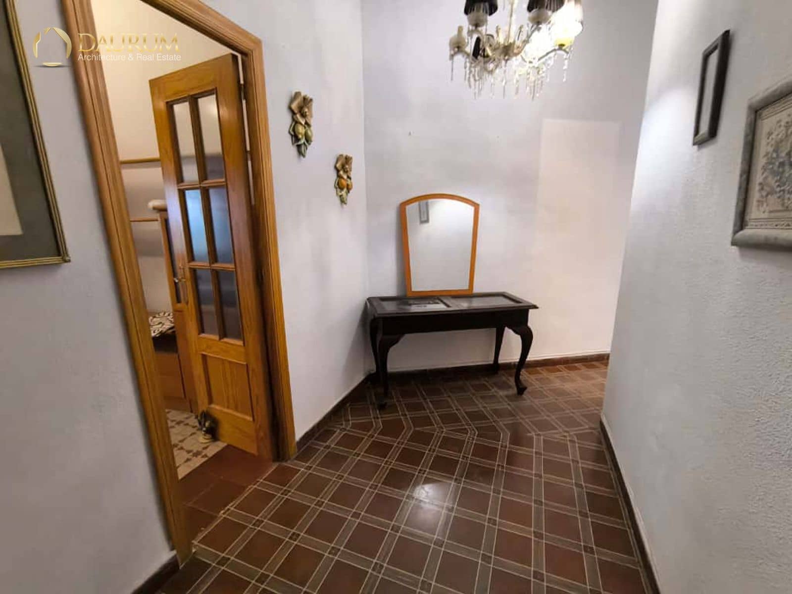 3 soveværelse Lejlighed til salg i Alicante by - € 133.000 (Ref: 9379894)