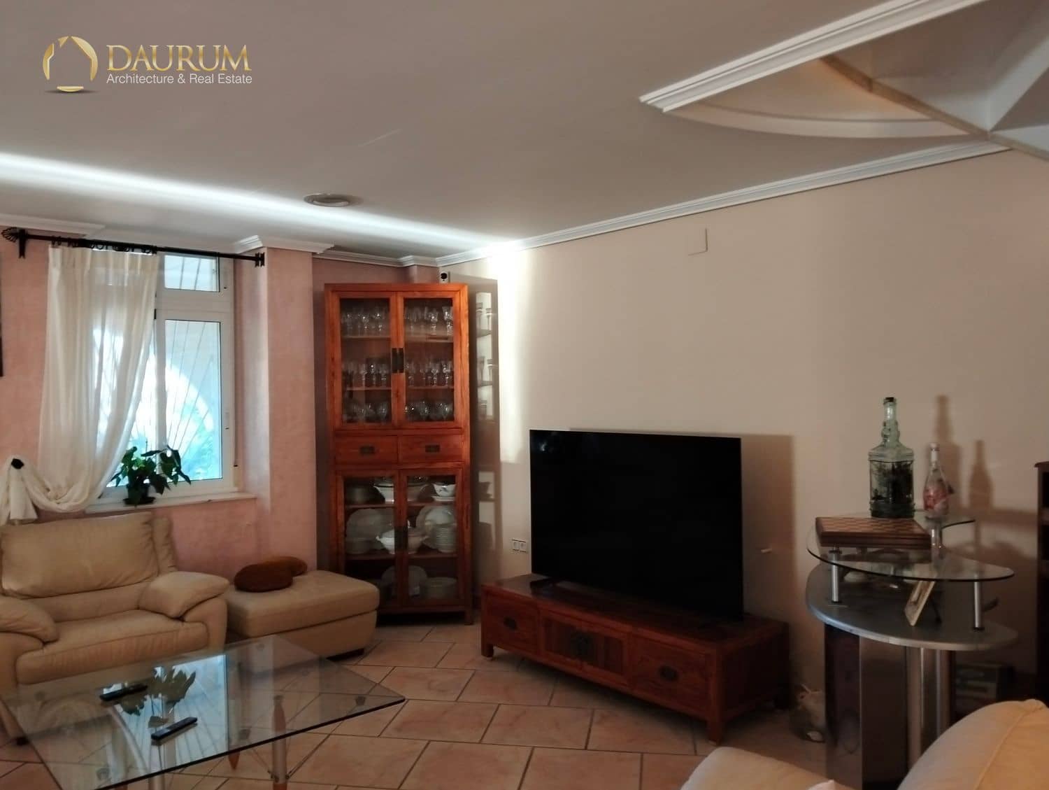 6 soverom Villa til salgs i Alicante by med svømmebasseng garasje - € 520 000 (Ref: 9383728)