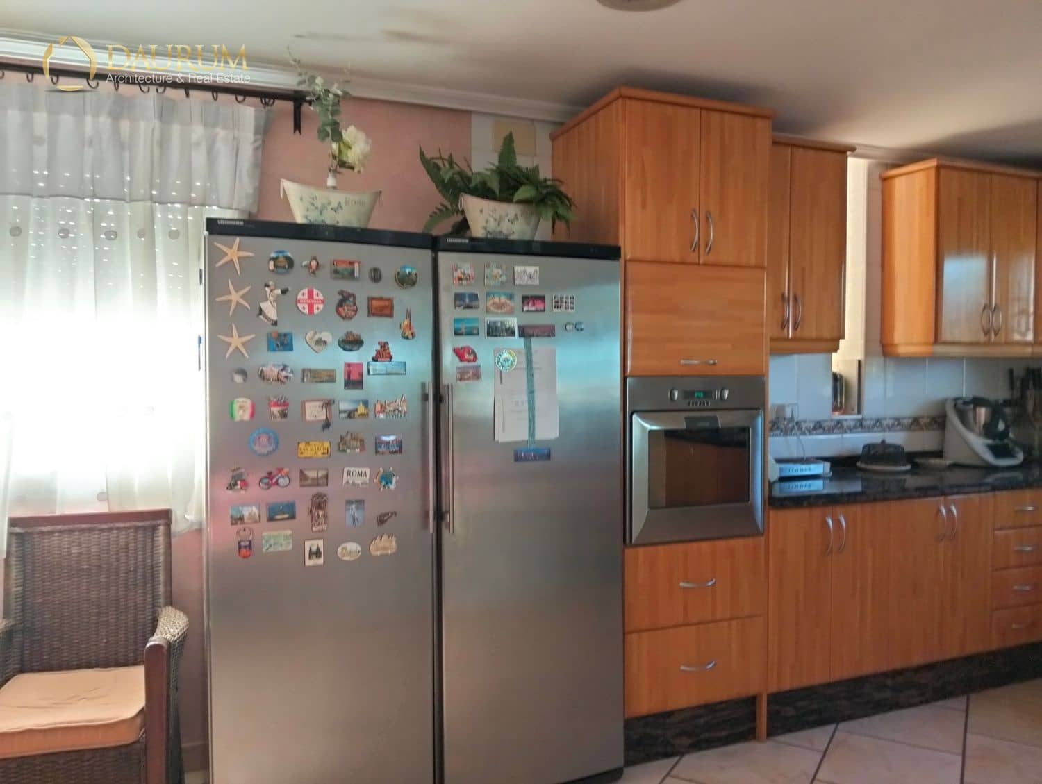 6 soverom Villa til salgs i Alicante by med svømmebasseng garasje - € 520 000 (Ref: 9383728)