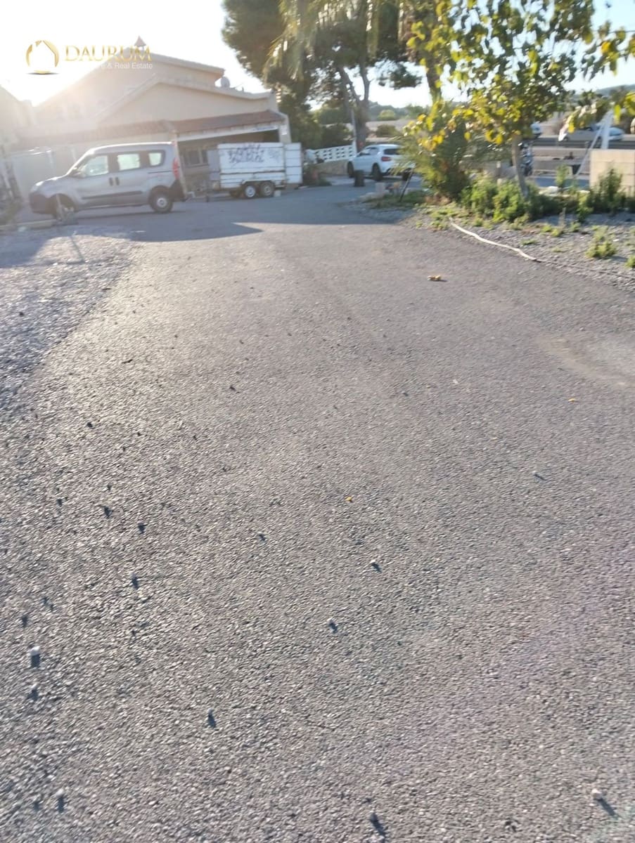 6 soverom Villa til salgs i Alicante by med svømmebasseng garasje - € 520 000 (Ref: 9383728)