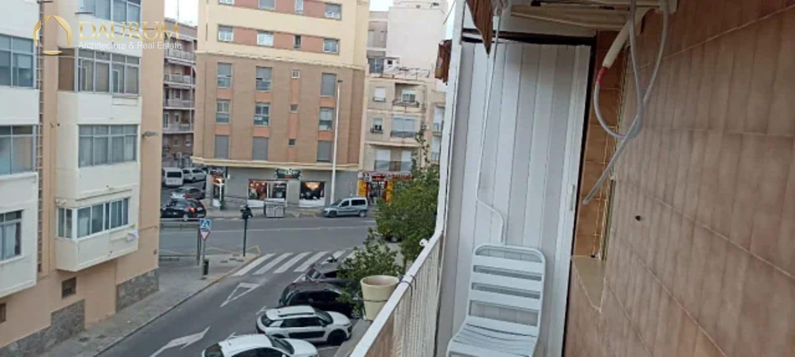 3 slaapkamer Flat te koop in Elche / Elx - € 95.000 (Ref: 9383729)