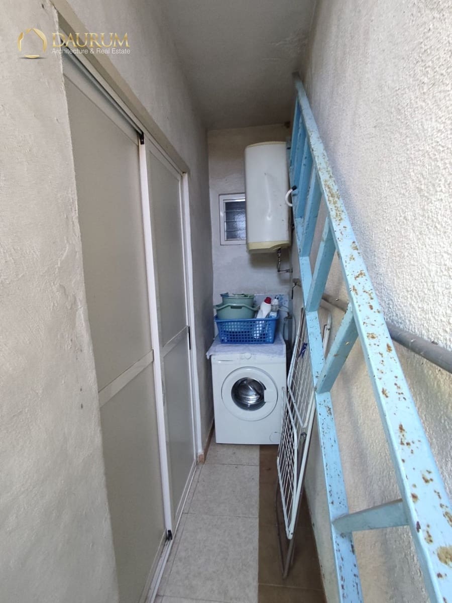 4 bedroom Villa for sale in La Marina with garage - € 320,000 (Ref: 9386469)