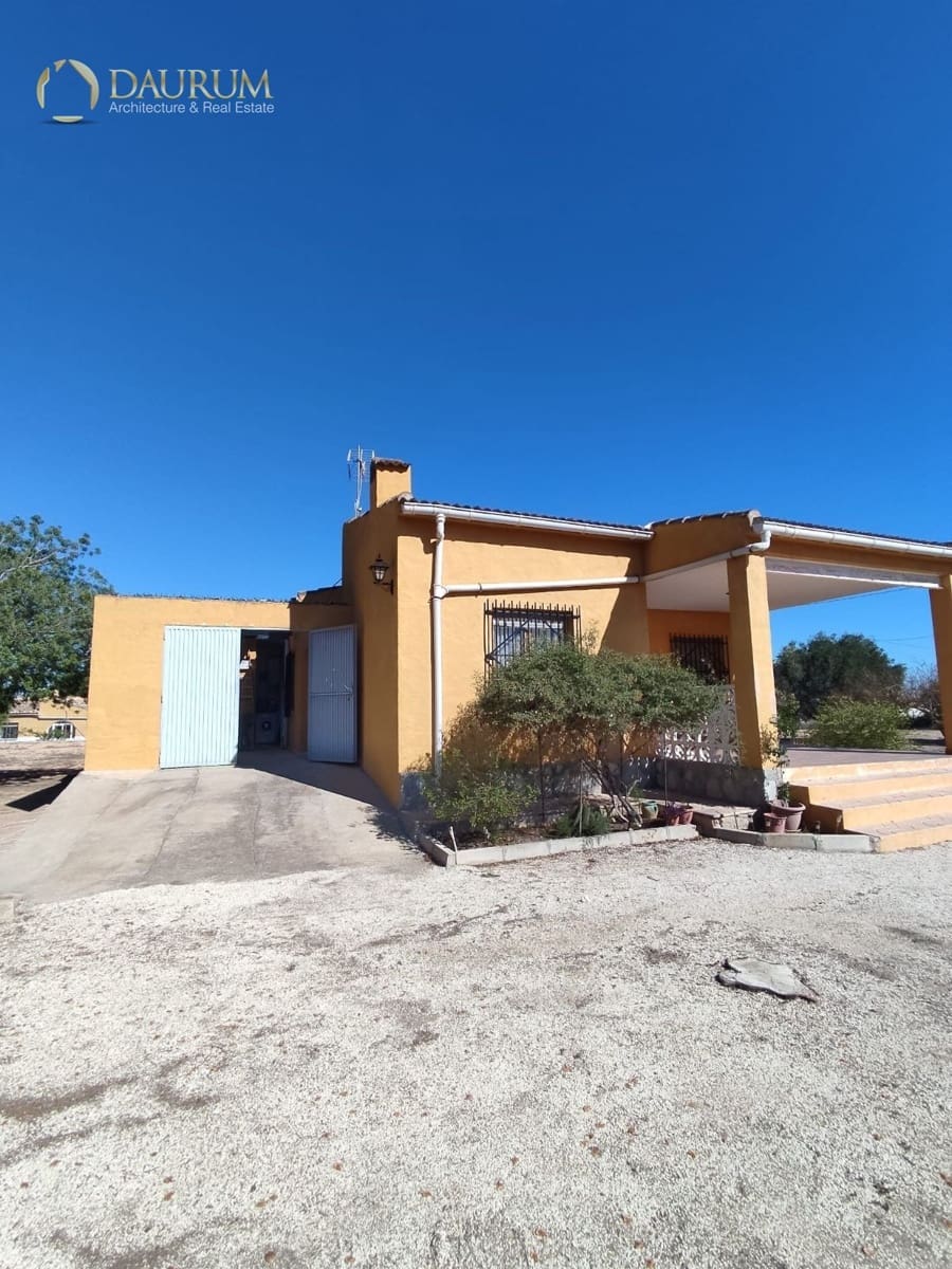 4 bedroom Villa for sale in La Marina with garage - € 320,000 (Ref: 9386469)