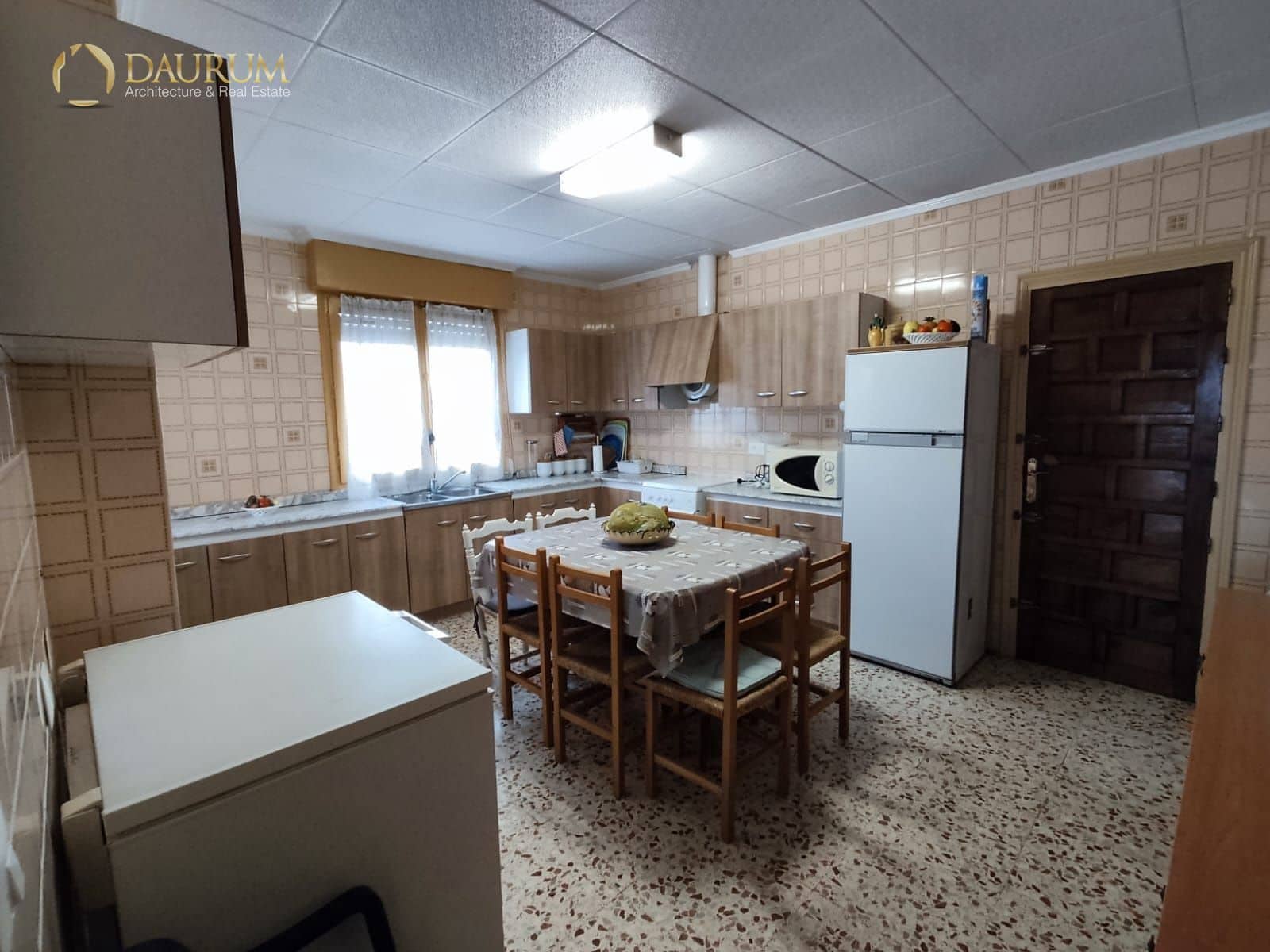 4 bedroom Villa for sale in La Marina with garage - € 320,000 (Ref: 9386469)