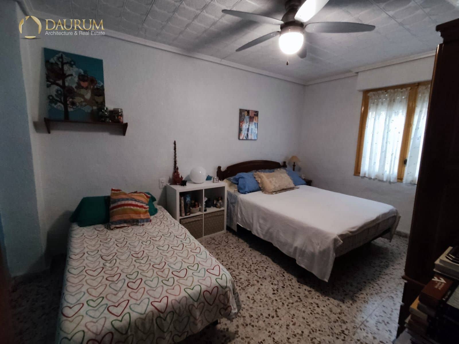 4 bedroom Villa for sale in La Marina with garage - € 320,000 (Ref: 9386469)