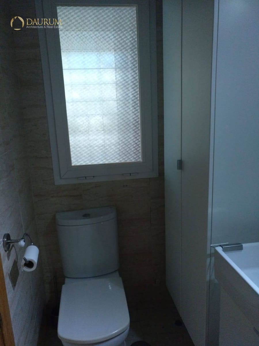 2 bedroom Flat for sale in La Villajoyosa / Vila Joiosa with pool garage - € 220,000 (Ref: 9386470)