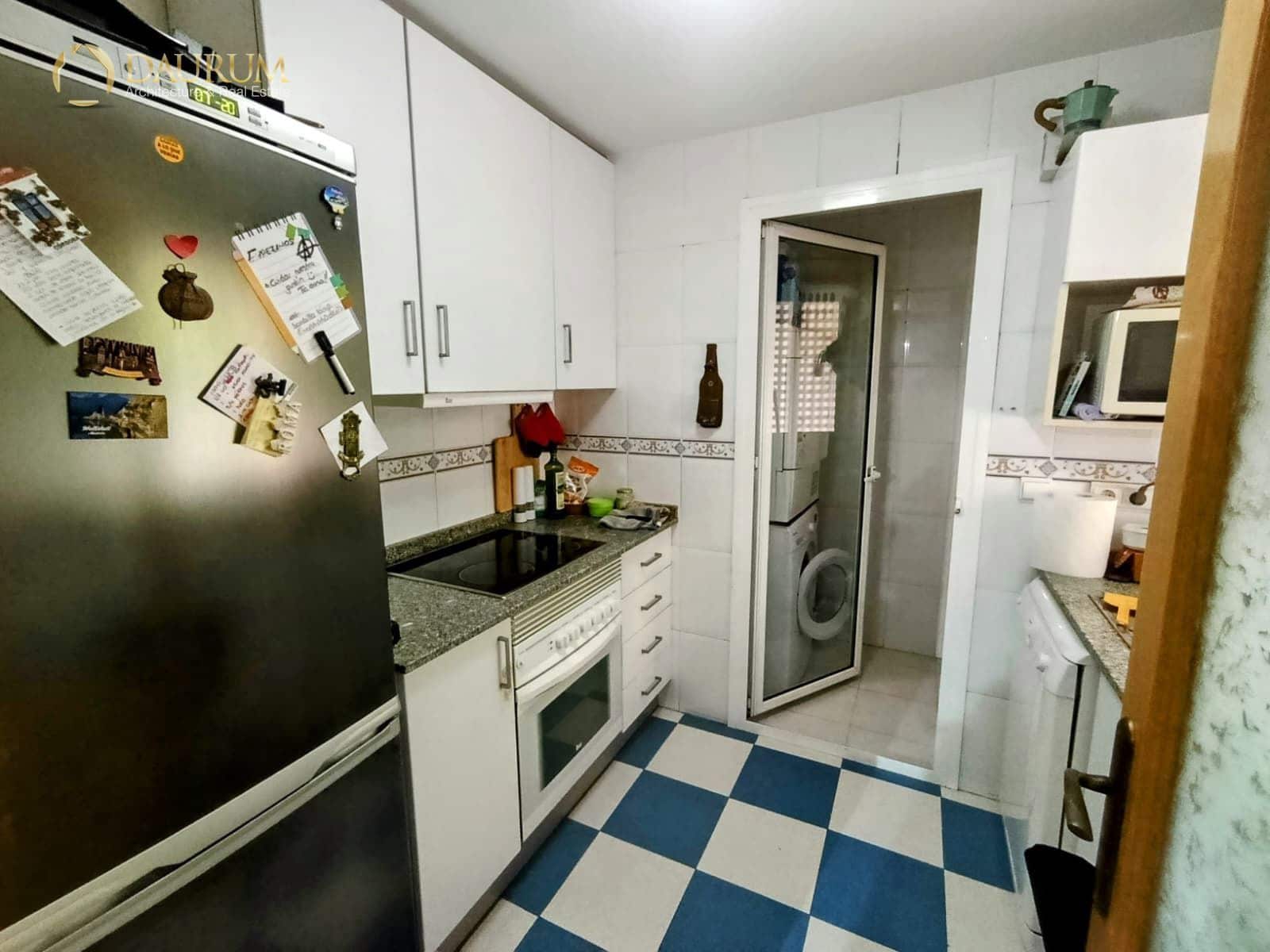 2 bedroom Flat for sale in La Villajoyosa / Vila Joiosa with pool garage - € 220,000 (Ref: 9386470)