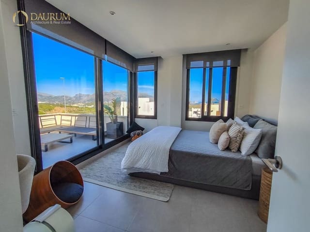 Chalet de 4 habitaciones en Polop en venta con piscina garaje - 595.000 € (Ref: 9388377)