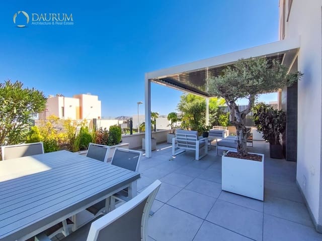 Chalet de 4 habitaciones en Polop en venta con piscina garaje - 585.000 € (Ref: 9388377)