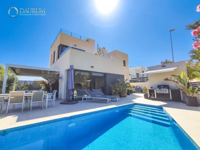 Chalet de 4 habitaciones en Polop en venta con piscina garaje - 585.000 € (Ref: 9388377)