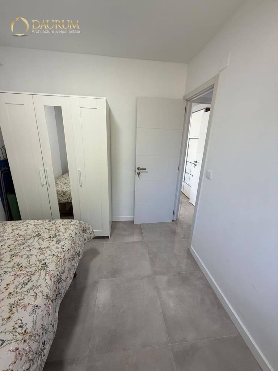 3 quarto Apartamento para venda em Alicante cidade - 225 000 € (Ref: 9388378)