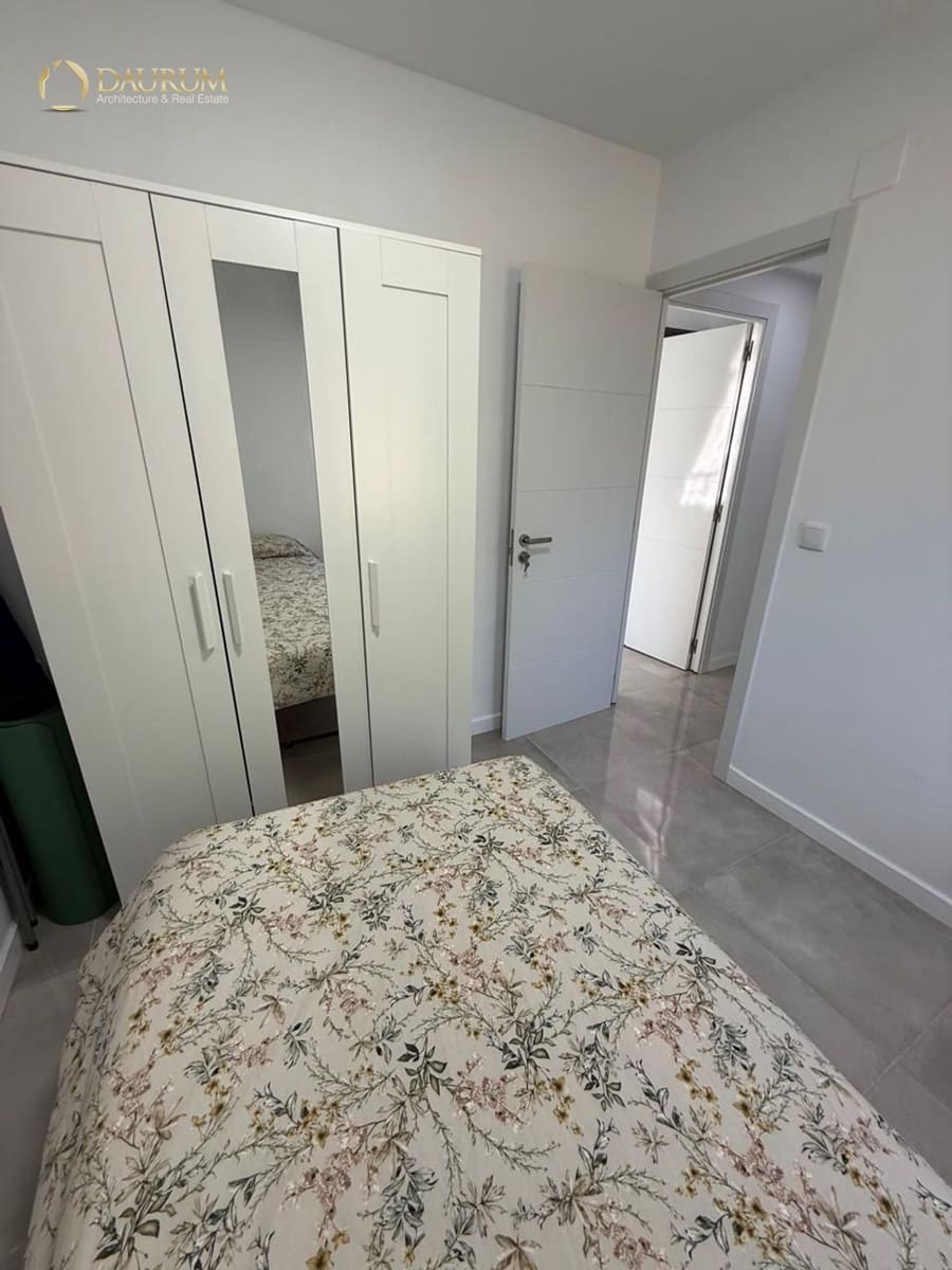 3 quarto Apartamento para venda em Alicante cidade - 225 000 € (Ref: 9388378)