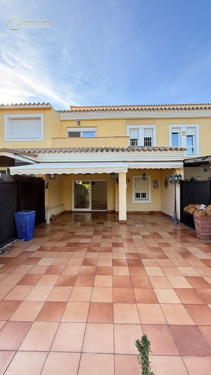 5 sypialnia Willa na sprzedaż w Miasto Alicante / Alacant z basenem garażem - 690 000 € (Ref: 9389990)