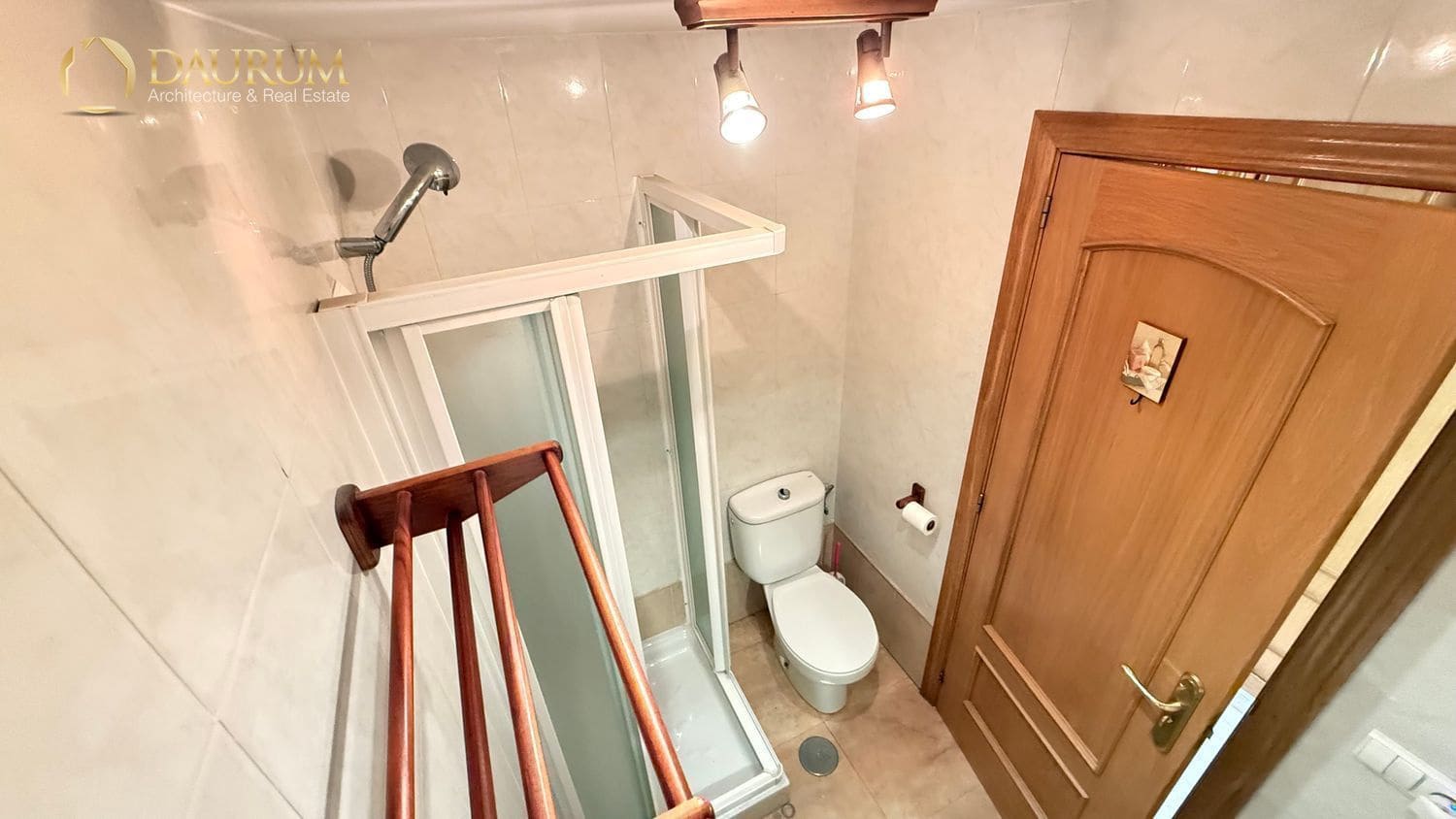 5 sypialnia Willa na sprzedaż w Miasto Alicante / Alacant z basenem garażem - 690 000 € (Ref: 9389990)