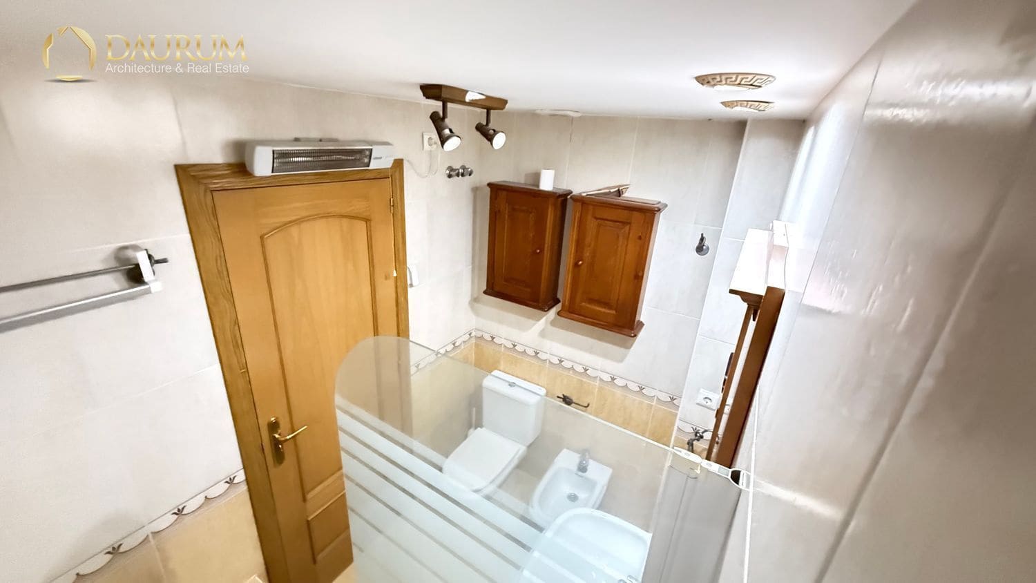 5 sypialnia Willa na sprzedaż w Miasto Alicante / Alacant z basenem garażem - 690 000 € (Ref: 9389990)