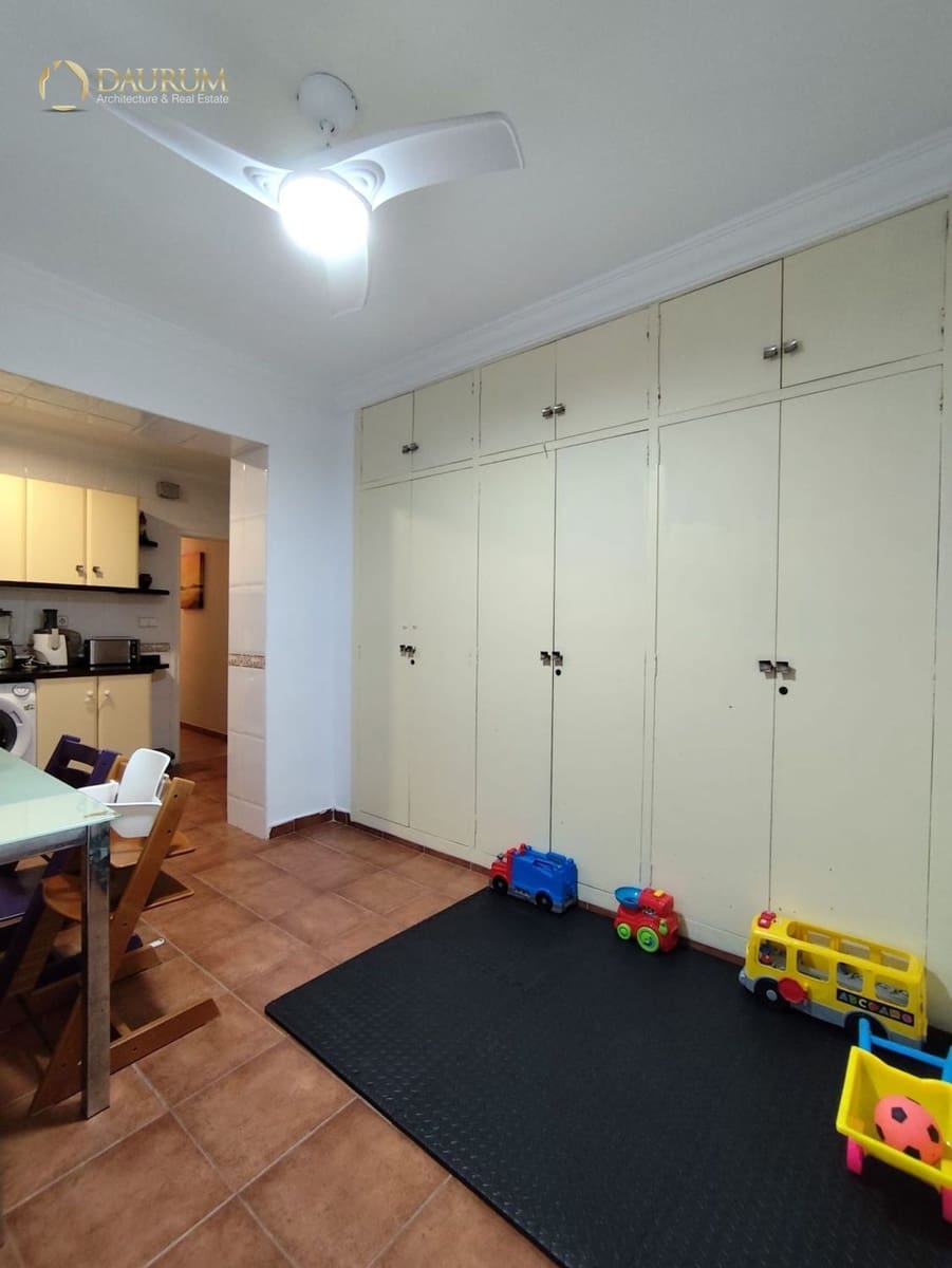 4 soverom Leilighet til salgs i Alicante by - € 177 990 (Ref: 9394374)