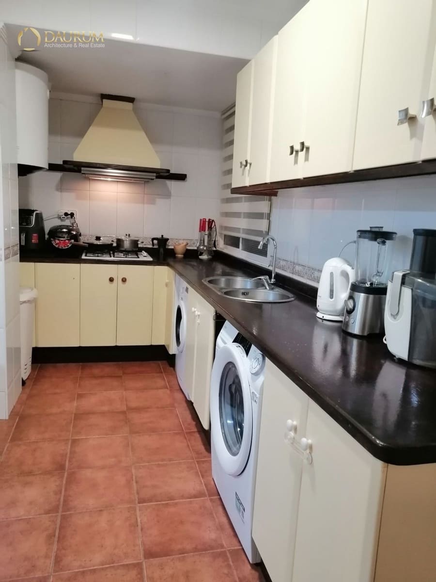 4 soverom Leilighet til salgs i Alicante by - € 177 990 (Ref: 9394374)