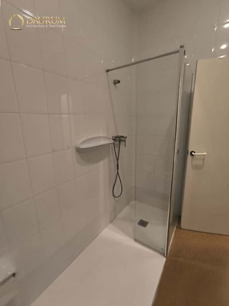 3 bedroom Flat for sale in Alicante / Alacant city - € 450,000 (Ref: 9394375)