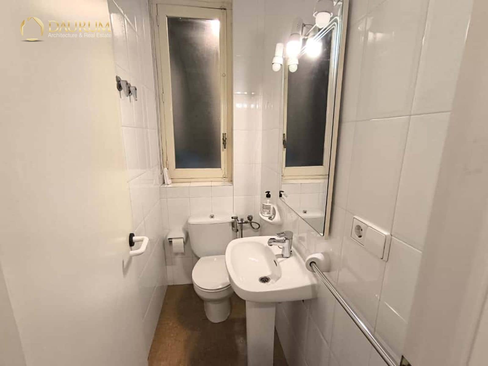 3 bedroom Flat for sale in Alicante / Alacant city - € 450,000 (Ref: 9394375)