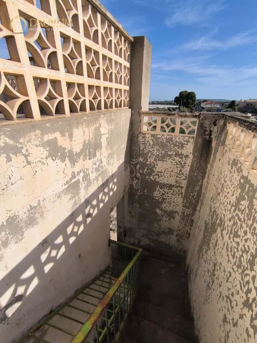 3 soverom Villa til salgs i Alicante by med garasje - € 175 000 (Ref: 9394376)