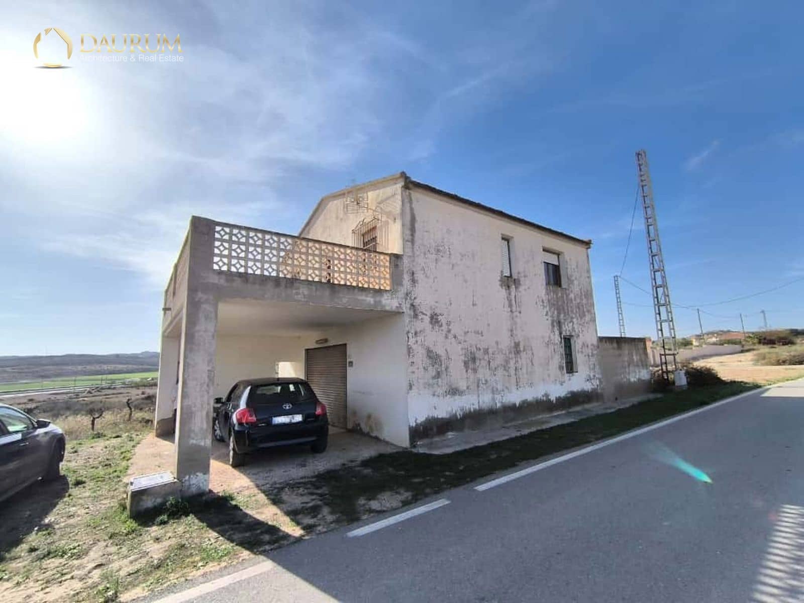 3 soverom Villa til salgs i Alicante by med garasje - € 175 000 (Ref: 9394376)