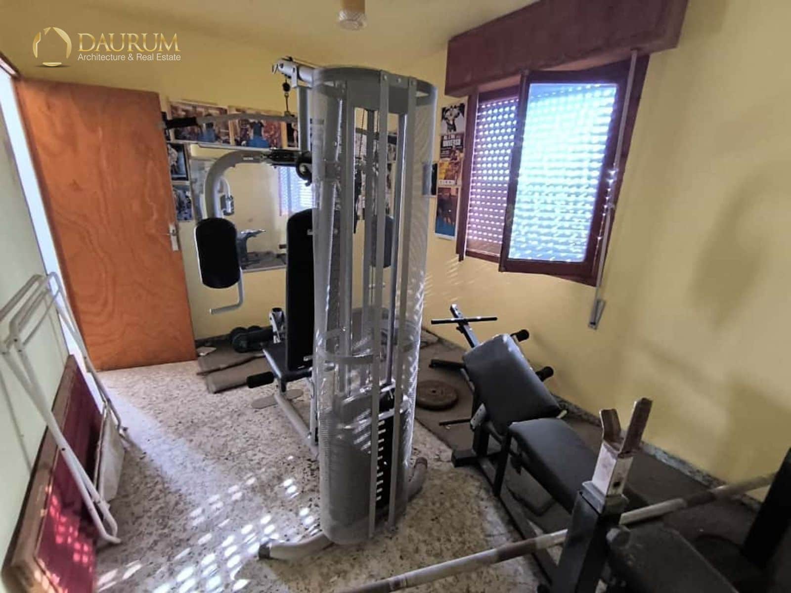 3 soverom Villa til salgs i Alicante by med garasje - € 175 000 (Ref: 9394376)