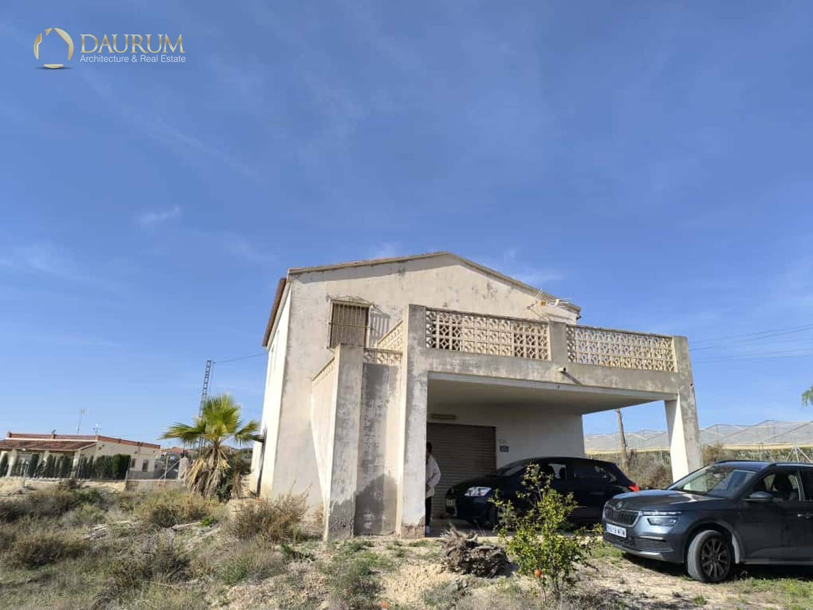 3 soverom Villa til salgs i Alicante by med garasje - € 175 000 (Ref: 9394376)