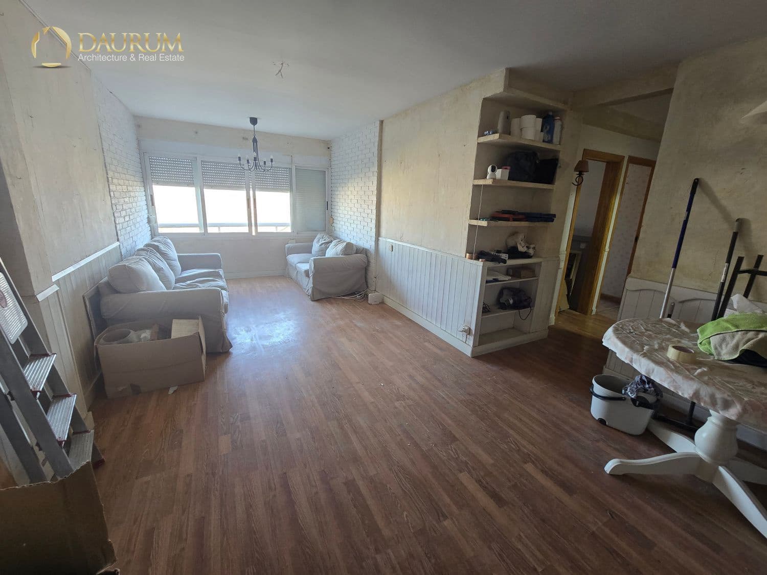 3 soveværelse Lejlighed til salg i Alicante by med garage - € 129.900 (Ref: 9396642)