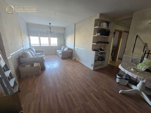 3 soveværelse Lejlighed til salg i Juan XXIII, Alicante by med garage - € 129.900 (Ref: 9396642)