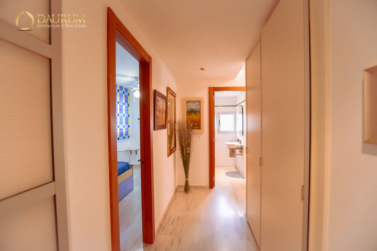 2 makuuhuone Kattohuoneisto myytävänä paikassa La Villajoyosa / Vila Joiosa mukana uima-altaan 
autotalli - 290 000 € (Ref: 9396794)