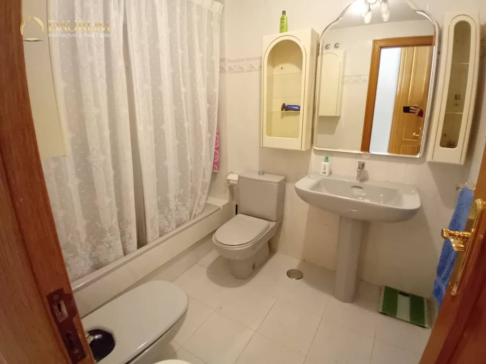 2 soverom Leilighet til salgs i Playa de San Juan med svømmebasseng garasje - € 750 000 (Ref: 9396795)