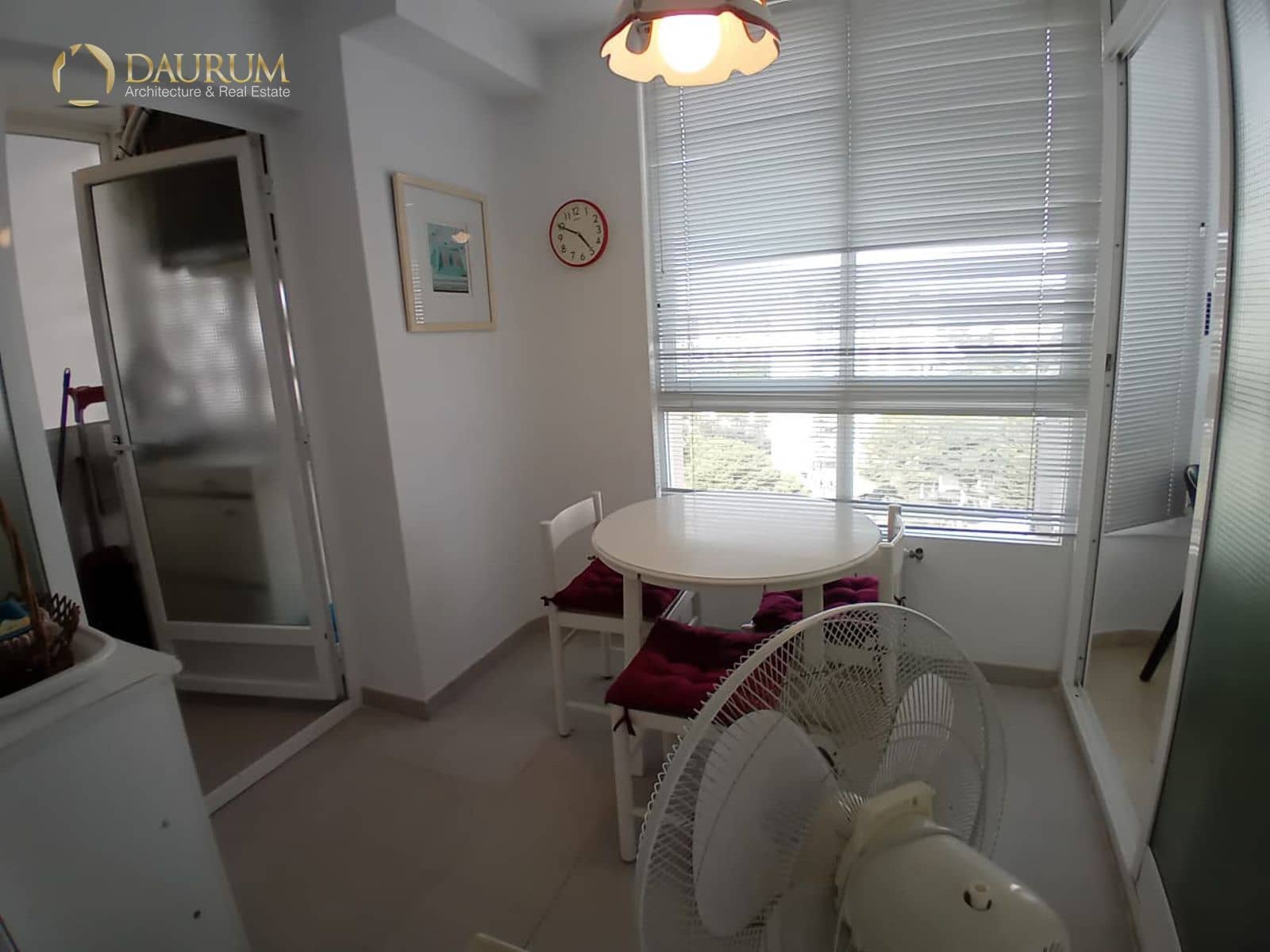 2 soverom Leilighet til salgs i Playa de San Juan med svømmebasseng garasje - € 750 000 (Ref: 9396795)