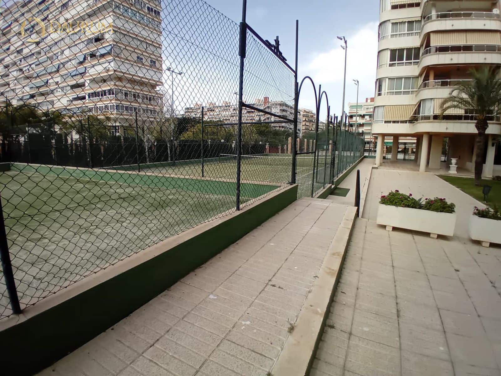 2 soverom Leilighet til salgs i Playa de San Juan med svømmebasseng garasje - € 750 000 (Ref: 9396795)