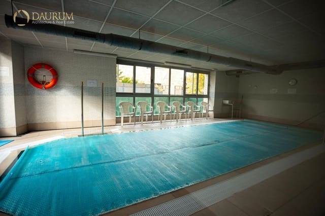 3 bedroom Flat for sale in Getafe with pool garage - € 550,000 (Ref: 9397817)