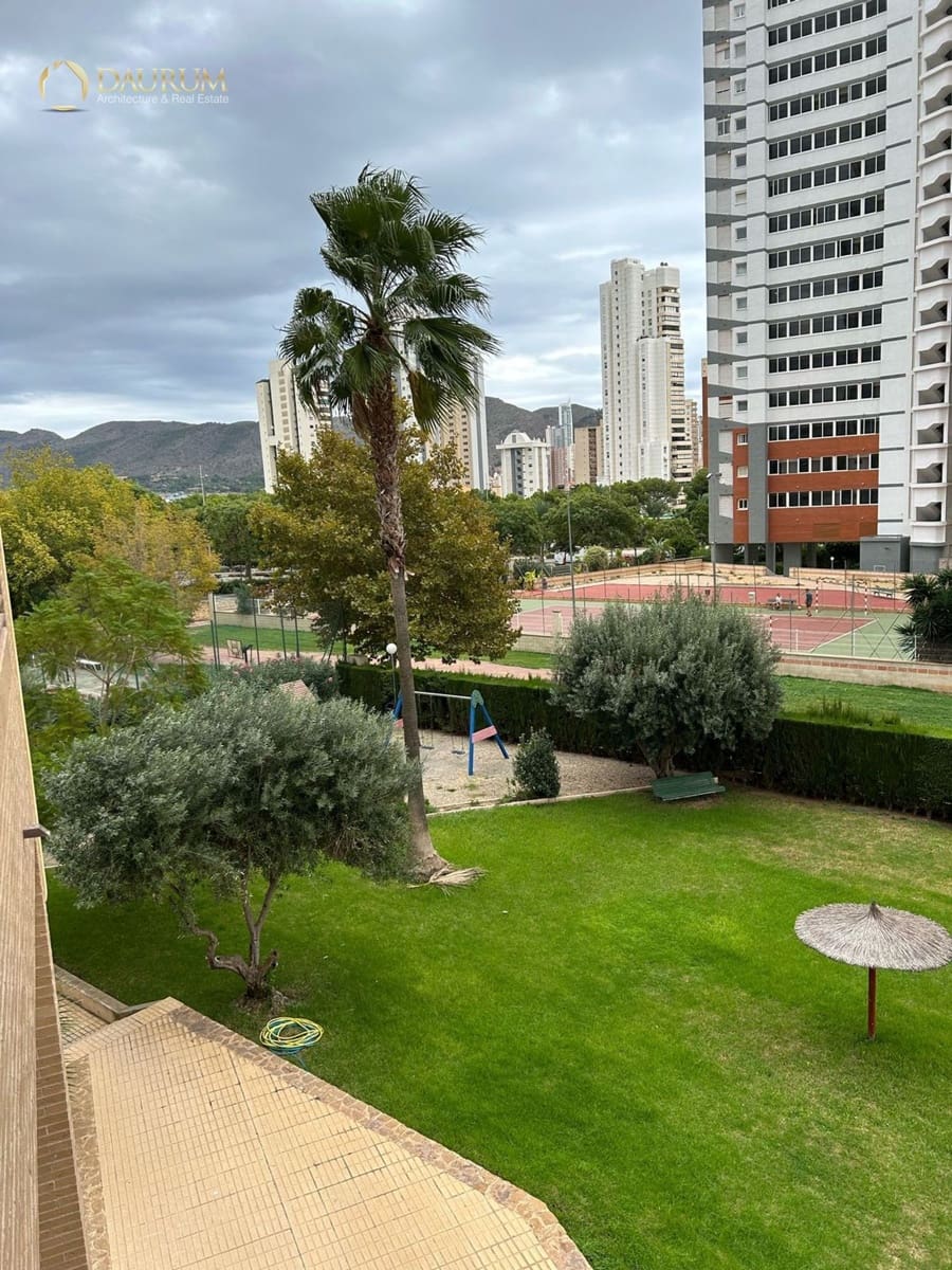3 soveværelse Lejlighed til salg i Benidorm med swimmingpool garage - € 320.000 (Ref: 9399886)