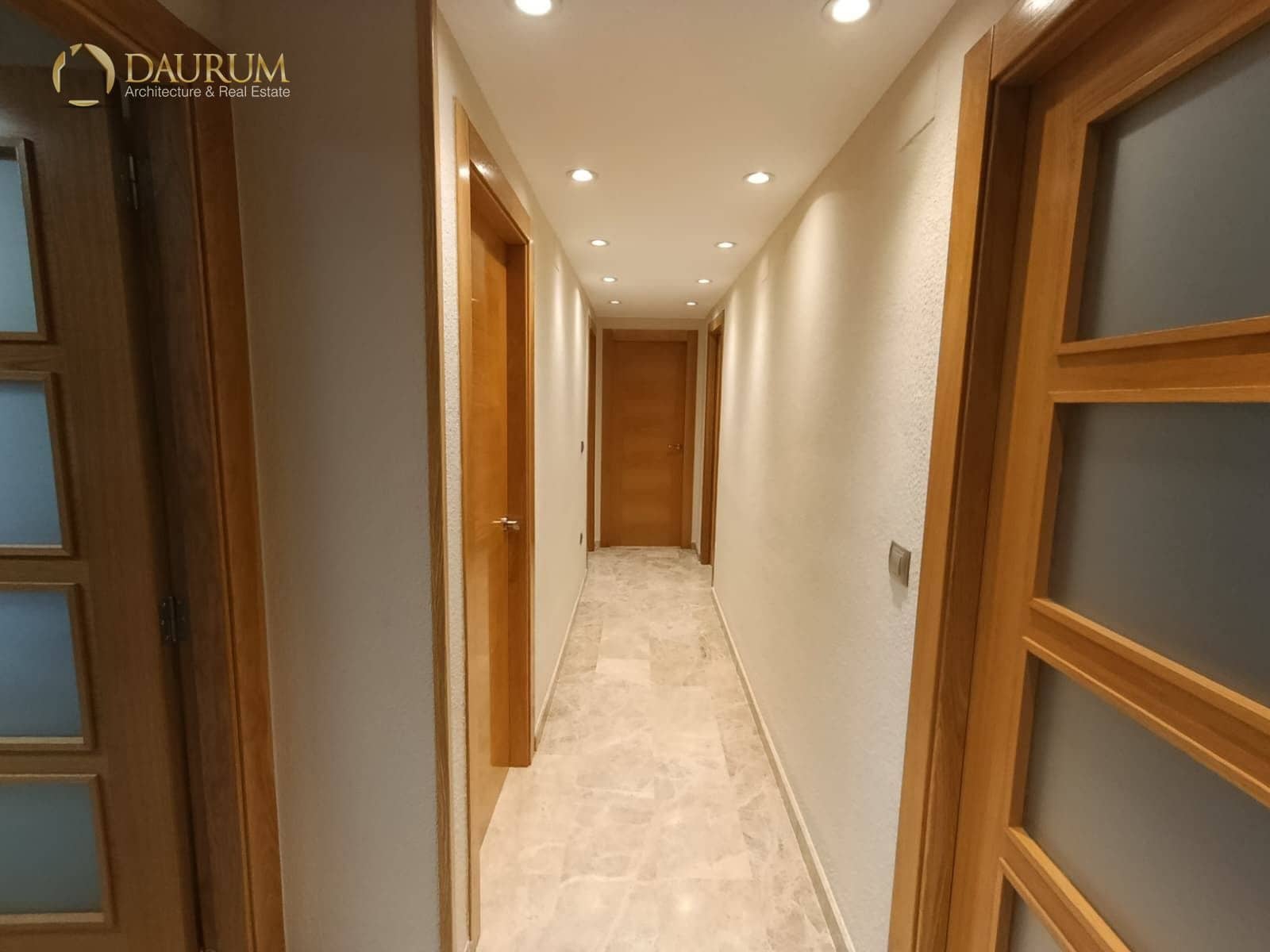 3 soveværelse Lejlighed til salg i Benidorm med swimmingpool garage - € 320.000 (Ref: 9399886)