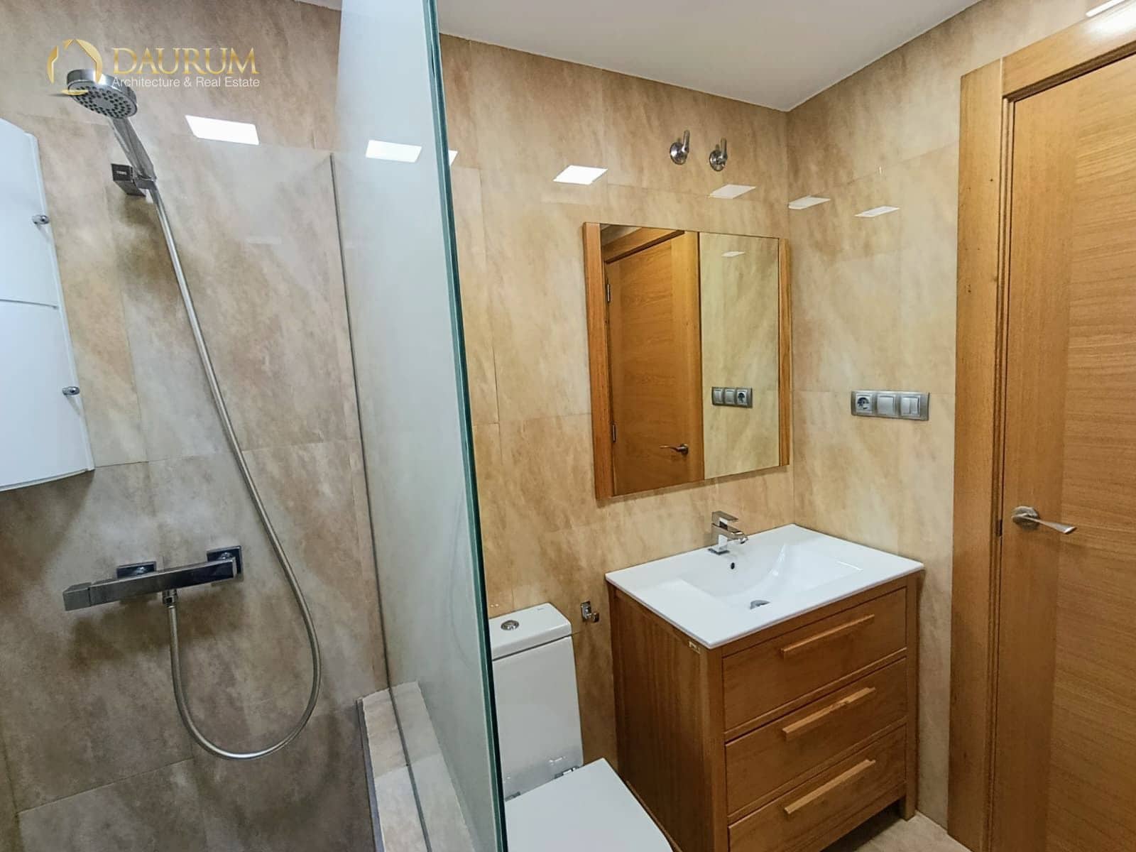 3 soveværelse Lejlighed til salg i Benidorm med swimmingpool garage - € 320.000 (Ref: 9399886)